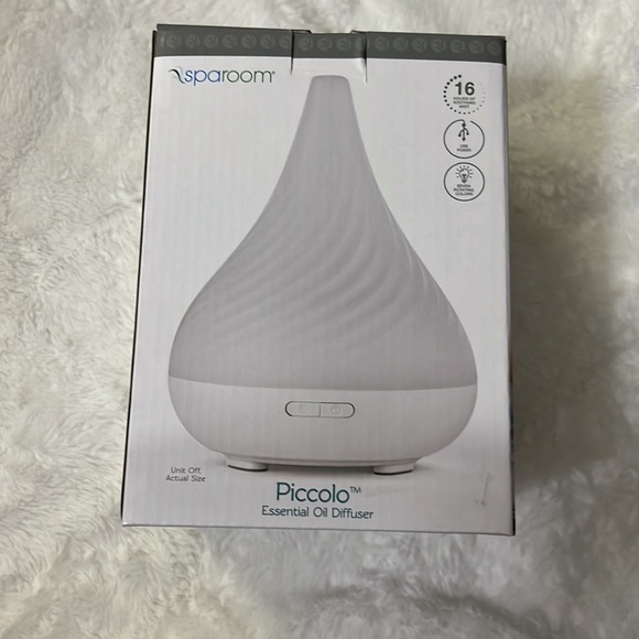 Sparoom Helix Rotating 7 Colors Essential Oil Misting Diffuser - Picture 2 of 8